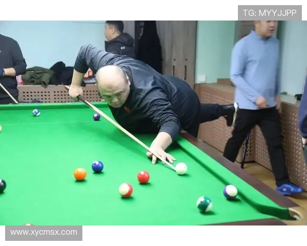 以台球竞技为核心探索精准击球技巧与心理博弈的完美融合