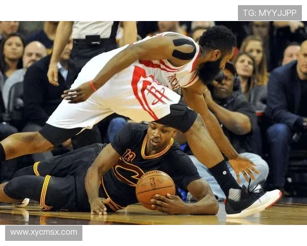 成都攀岩队区域防守战术解析与实战应用探讨