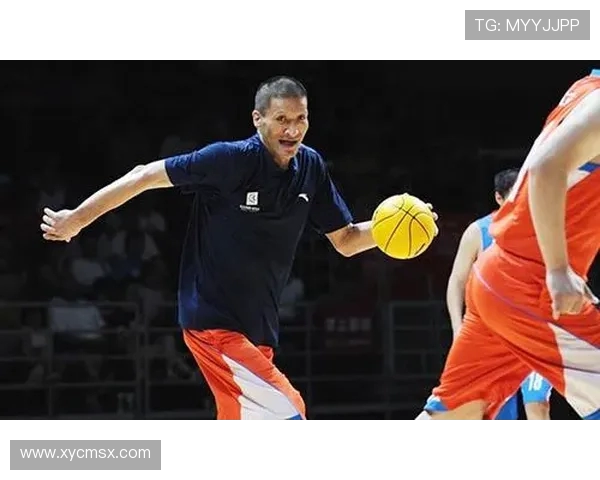 巴特尔从草原少年到篮坛传奇展现中国男篮精神与奋斗历程