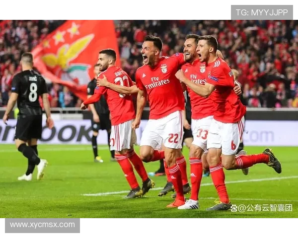 拜仁慕尼黑足球俱乐部历史辉煌与未来展望的全面解析